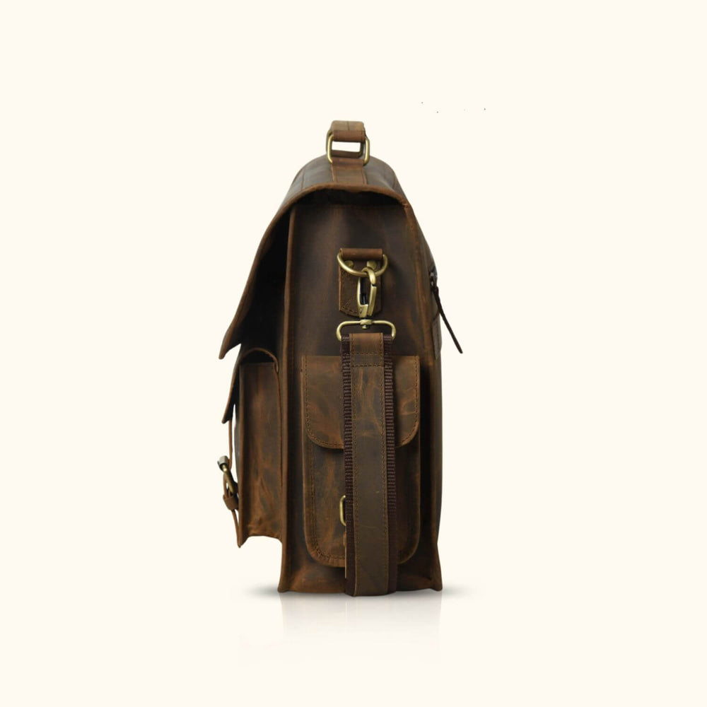 Faras Leather Messenger Bag